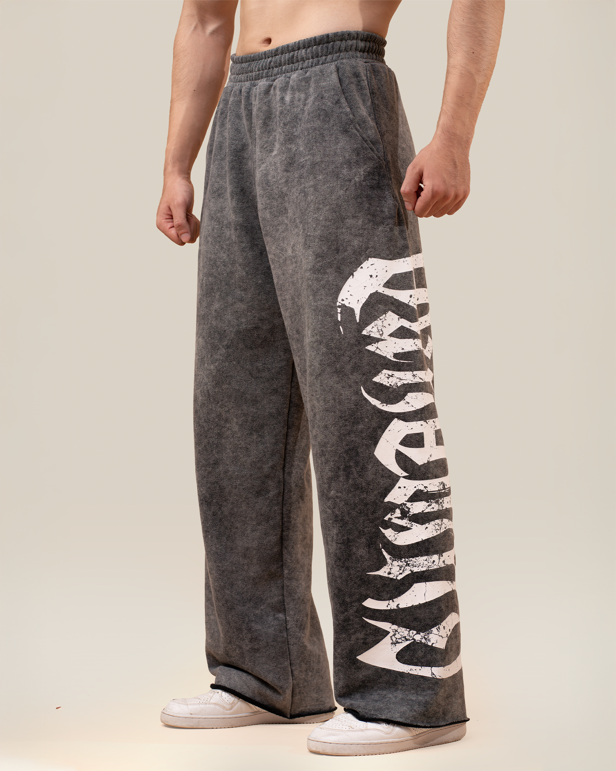 AURA BAGGY TROUSERS